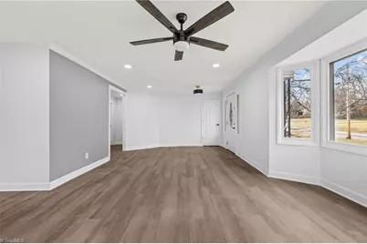 415 Spring Street, Thomasville, NC 27360 - Photo 4