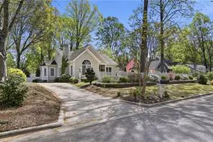 5116 Southwind Rd, Greensboro, NC 27455 - Photo 4