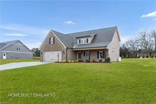 355 Enclave Dr, Clemmons, NC 27012 - Photo 2