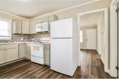 401 Hobson Street, High Point, NC 27260 - Photo 6