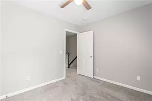 816 Hawthorn Ridge Dr, Whitsett, NC 27377 - Photo 32