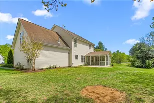 816 Hawthorn Ridge Dr, Whitsett, NC 27377 - Photo 44