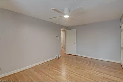 3750 Kirklees Road, Winston-Salem, NC 27104 - Photo 30