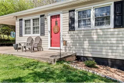 239 Harris Avenue, Elkin, NC 28621 - Photo 4