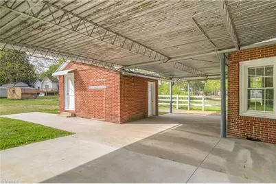 511 James Street, Burlington, NC 27127 - Photo 8