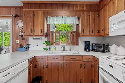 5635 June Lane, Winston-Salem, NC 27127 - Photo 14