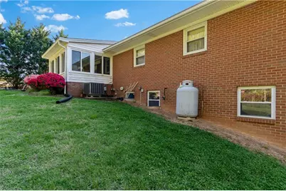 5635 June Lane, Winston-Salem, NC 27127 - Photo 34