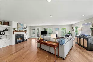 300 Somerset Dr, Reidsville, NC 27320 - Photo 4