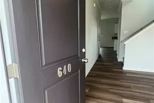 640 Cam Cir, High Point, NC 27265 - Photo 2