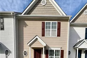 3703 Spanish Peak Dr, High Point, NC 27265 - Photo 2