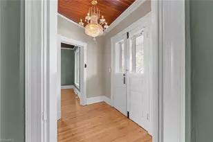 127 Blvd St, Eden, NC 27288 - Photo 4