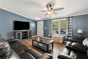 284 Quail Hill Dr, Lexington, NC 27295 - Photo 6