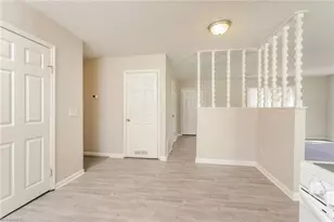 1118 English St, Greensboro, NC 27401 - Photo 6