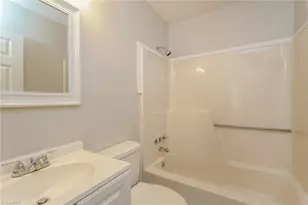 1118 English St, Greensboro, NC 27401 - Photo 14