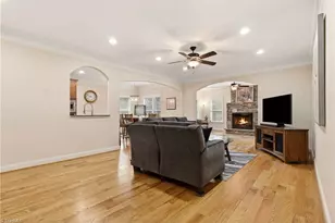 4420 Rosebriar Square Dr, Winston-Salem, NC 27106 - Photo 10