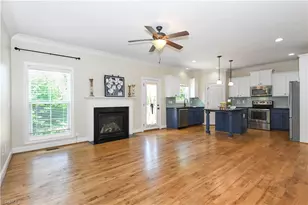 5609 Crooked Oak Dr, Summerfield, NC 27358 - Photo 8