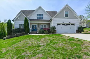 5609 Crooked Oak Dr, Summerfield, NC 27358 - Photo 2