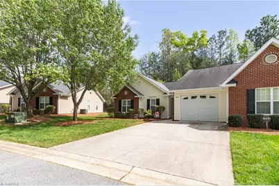 7867 Woodpark Drive, High Point, NC 27265 - Photo 4