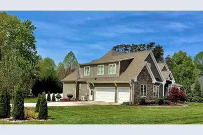 7811 Neugent Drive, Kernersville, NC 27284 - Photo 4