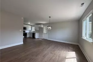 1041 Duchess Ct, Winston-Salem, NC 27107 - Photo 2