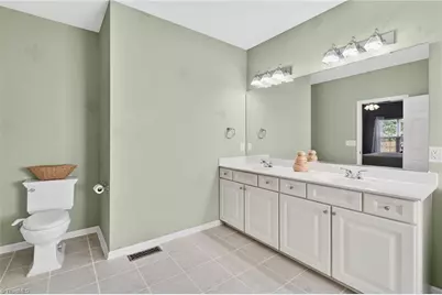 2989 Maple Branch Drive, High Point, NC 27265 - Photo 20