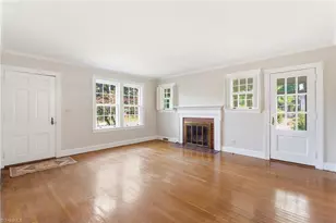901 Longview St, Greensboro, NC 27403 - Photo 12