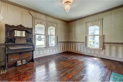 712 S Main Street, Reidsville, NC 27320 - Photo 16