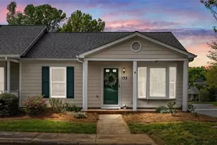 814 Guilford College Rd, Greensboro, NC 27409 - Photo 1