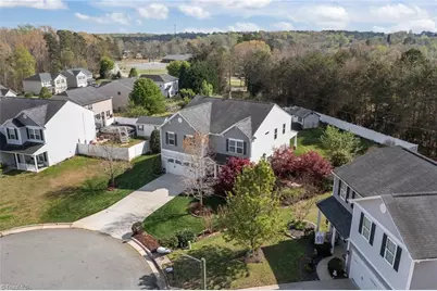 138 Buckeye Court, Burlington, NC 27215 - Photo 4