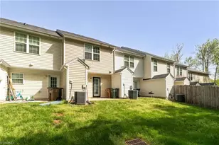 111 Swan Haven Ln, Greensboro, NC 27405 - Photo 16