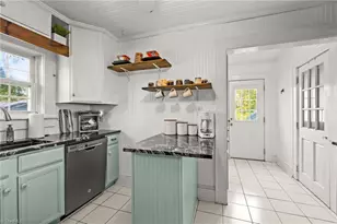 710 Delmont St, High Point, NC 27262 - Photo 16