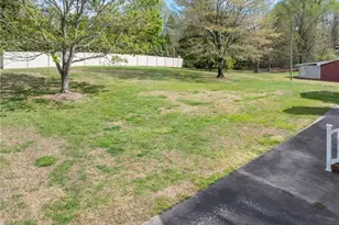 2906 Leonard Rd, Lexington, NC 27295 - Photo 4