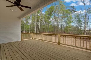140 Bud Rd, Reidsville, NC 27320 - Photo 12