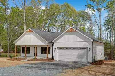 140 Bud Road, Reidsville, NC 27320 - Photo 4