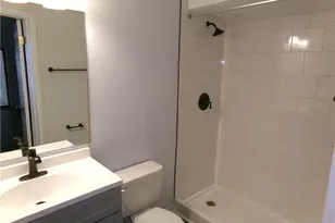 218 Lamplighter Cir, Winston-Salem, NC 27104 - Photo 6