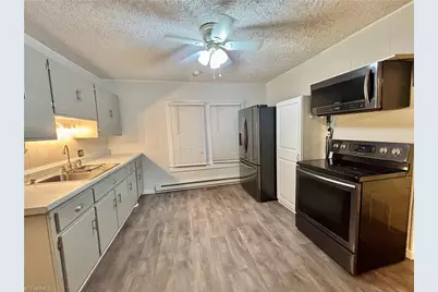 1072 Grassy Knob Road, Pilot Mountain, NC 27041 - Photo 8