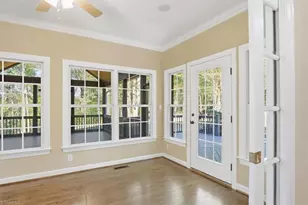 2218 Brigham Rd, Greensboro, NC 27409 - Photo 12