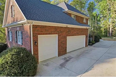 2218 Brigham Road, Greensboro, NC 27409 - Photo 48