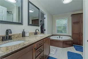 396 Regina Dr, Thomasville, NC 27360 - Photo 20