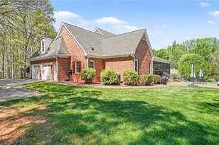 8200 Styers Ferry Rd, Clemmons, NC 27012 - Photo 32