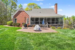 8200 Styers Ferry Rd, Clemmons, NC 27012 - Photo 34
