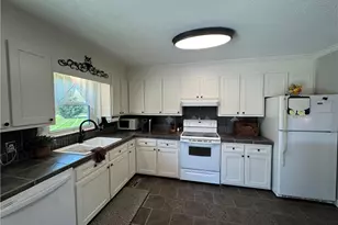 3145 Volunteer Rd, Pinnacle, NC 27043 - Photo 28