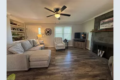 3145 Volunteer Road, Pinnacle, NC 27043 - Photo 24