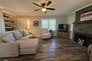 3145 Volunteer Rd, Pinnacle, NC 27043 - Photo 24