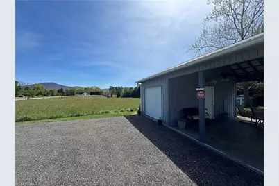 3145 Volunteer Road, Pinnacle, NC 27043 - Photo 10