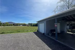 3145 Volunteer Rd, Pinnacle, NC 27043 - Photo 10