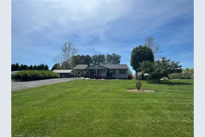 3145 Volunteer Road, Pinnacle, NC 27043 - Photo 6