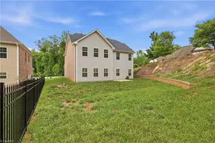 2901 Fernley Ct, High Point, NC 27262 - Photo 2