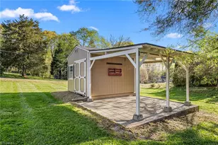 4608 Sun Valley Ln, Kernersville, NC 27284 - Photo 38