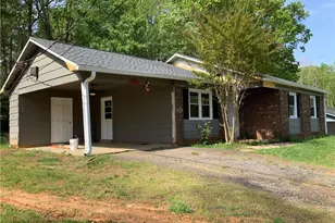 220 Mountview Dr, Mocksville, NC 27028 - Photo 6